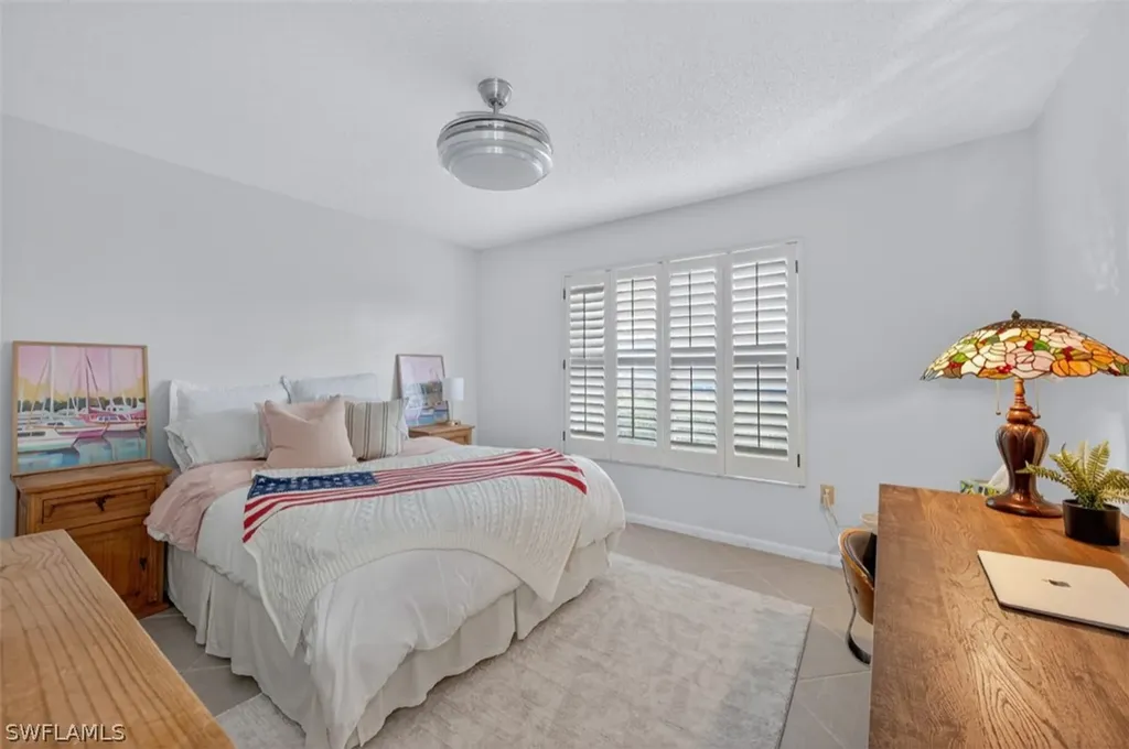 3300 Binnacle Drive Naples FL 34103