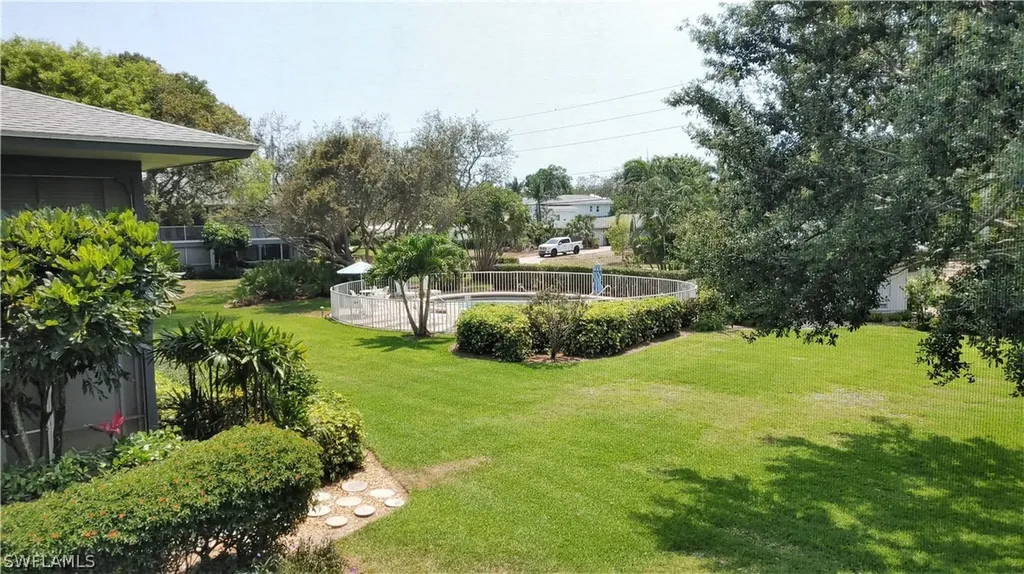 3300 Binnacle Drive Naples FL 34103
