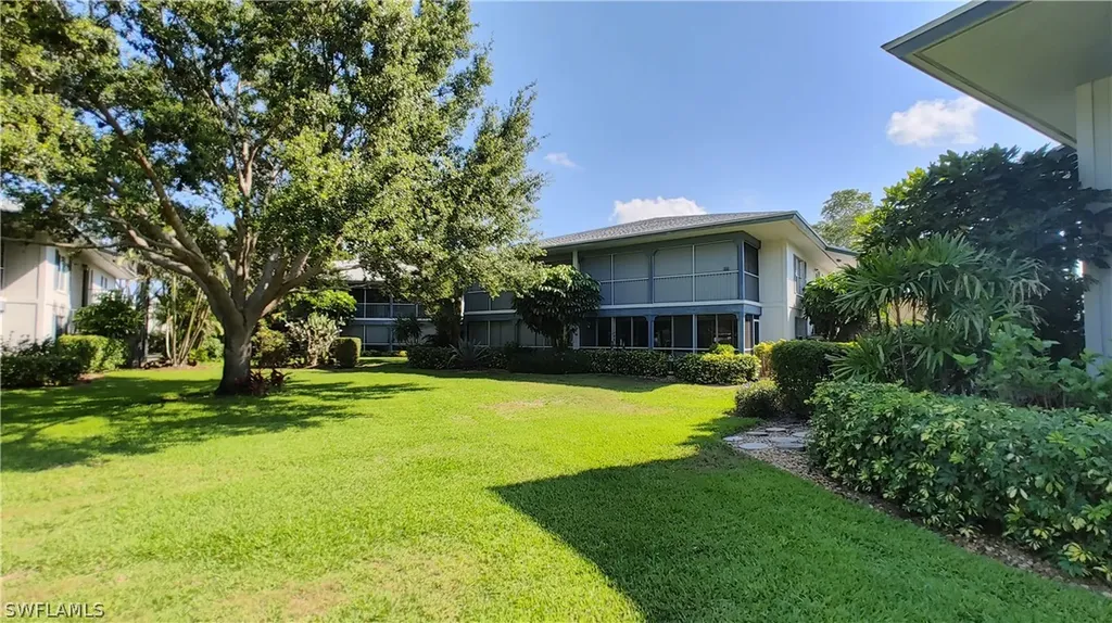 3300 Binnacle Drive Naples FL 34103