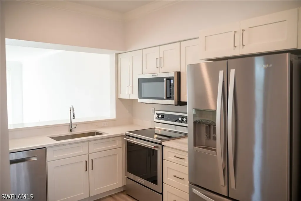 3235 Cypress Glen Way Naples FL 34109
