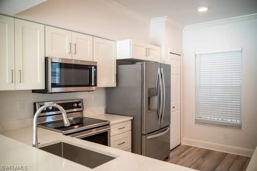 3235 Cypress Glen Way Naples FL 34109