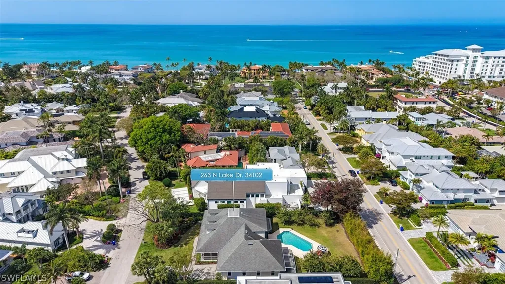 263 N Lake Drive Naples FL 34102