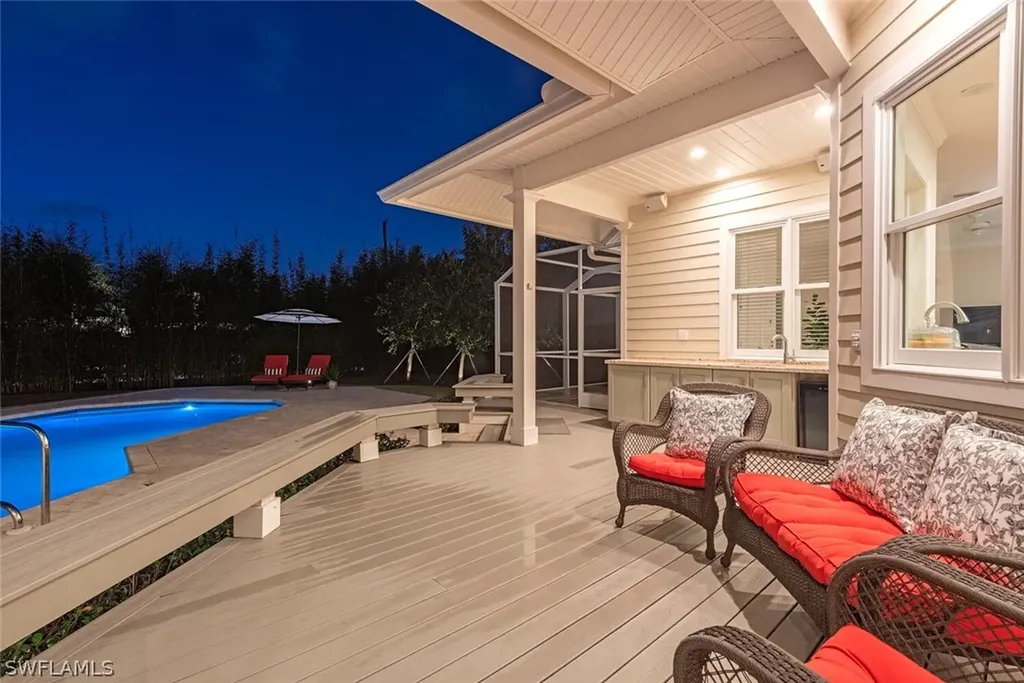 263 N Lake Drive Naples FL 34102