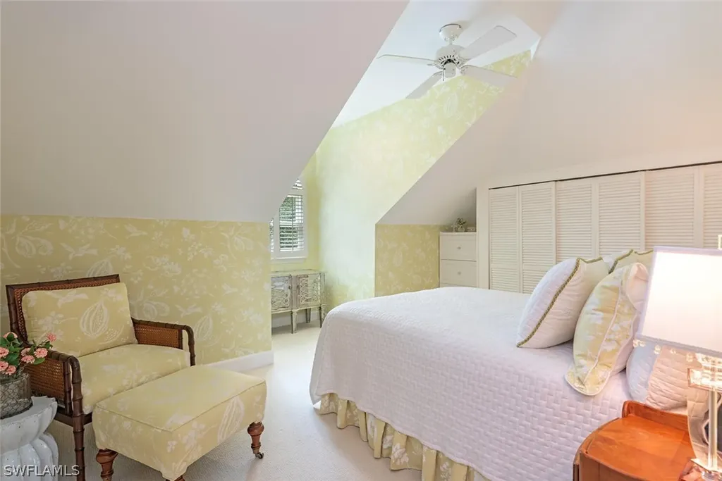 263 N Lake Drive Naples FL 34102
