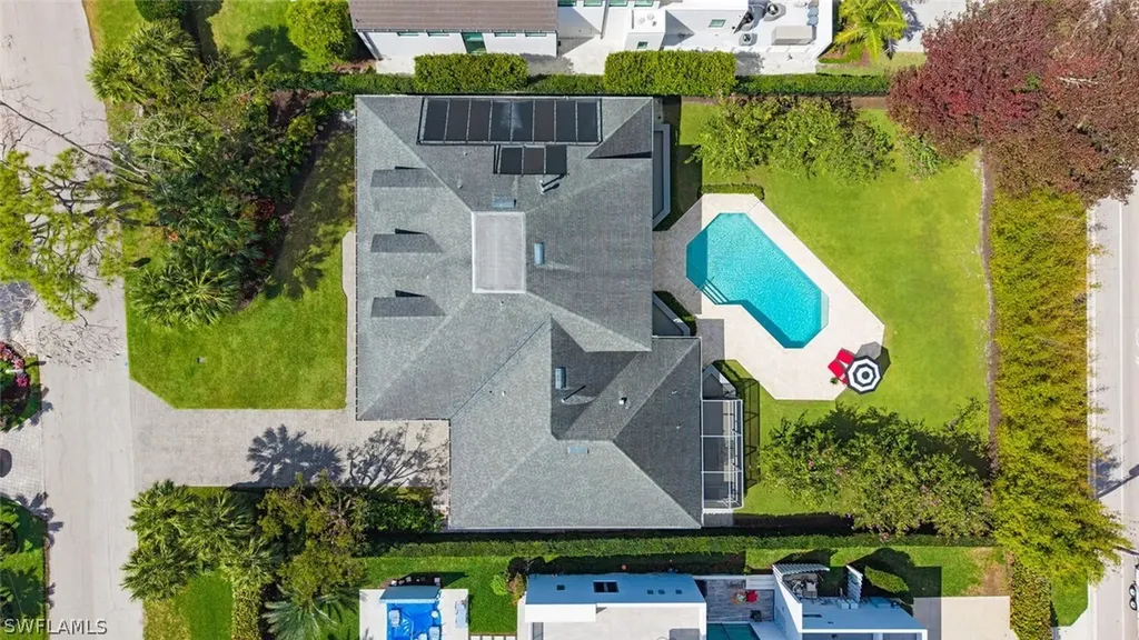 263 N Lake Drive Naples FL 34102