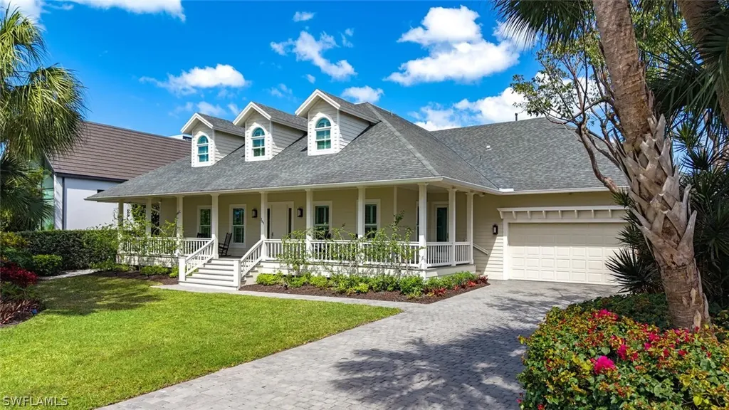 263 N Lake Drive Naples FL 34102