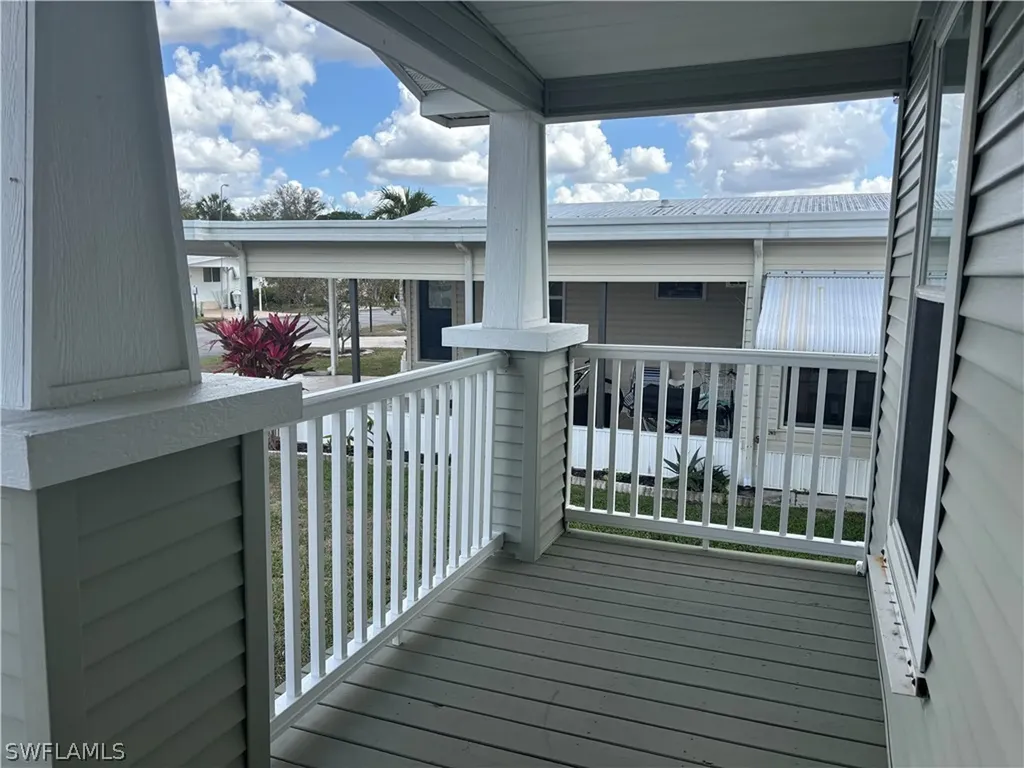 12 Aquamarine Avenue Naples FL 34114