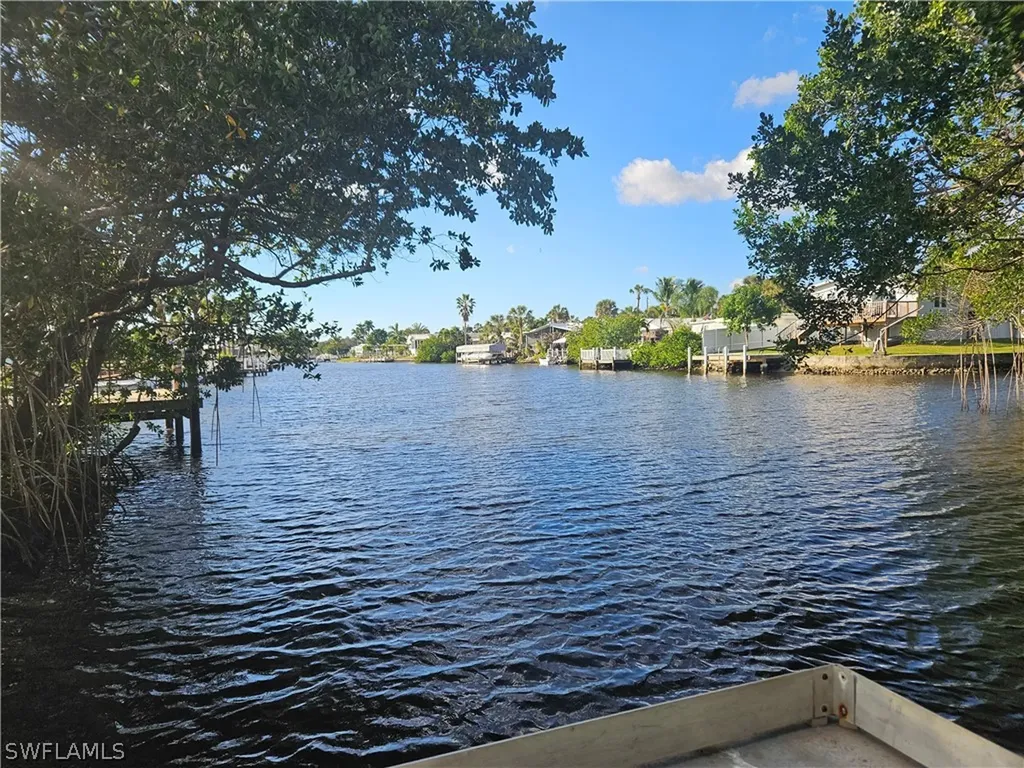 12 Aquamarine Avenue Naples FL 34114