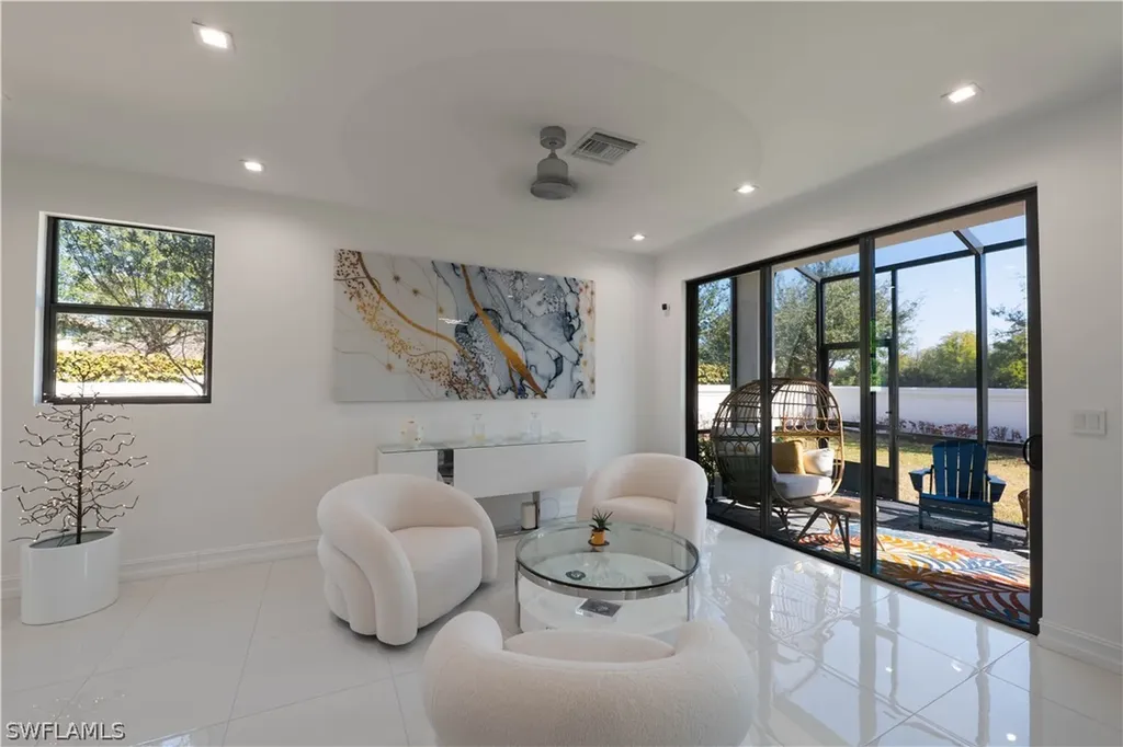 7510 Rockefeller Drive Naples FL 34119