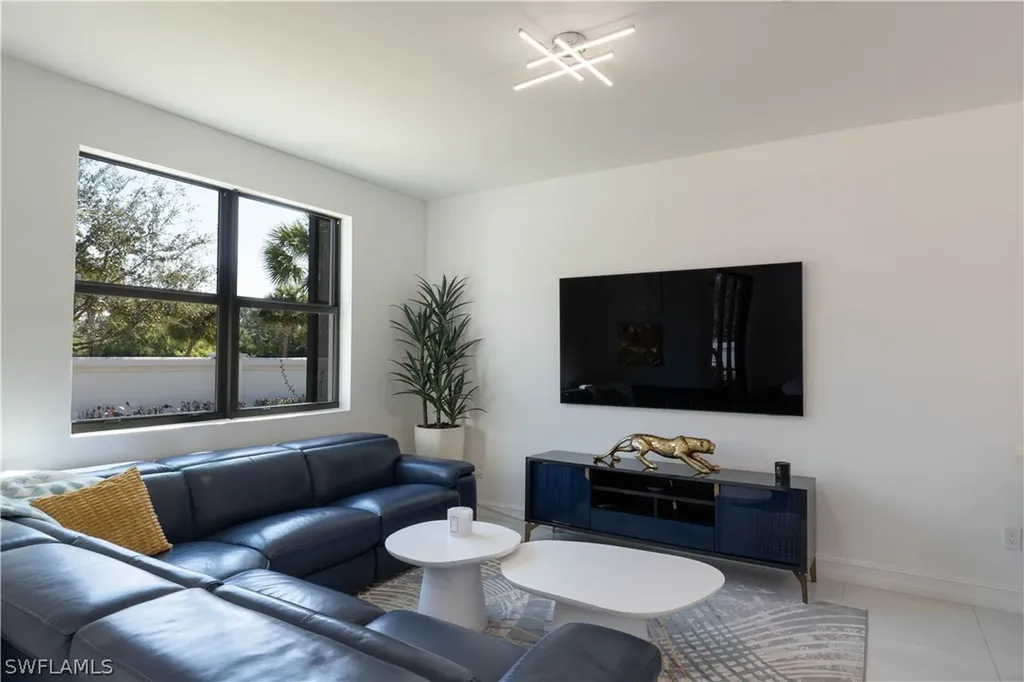 7510 Rockefeller Drive Naples FL 34119