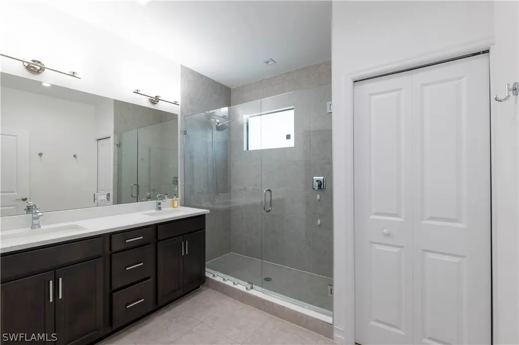 7510 Rockefeller Drive Naples FL 34119