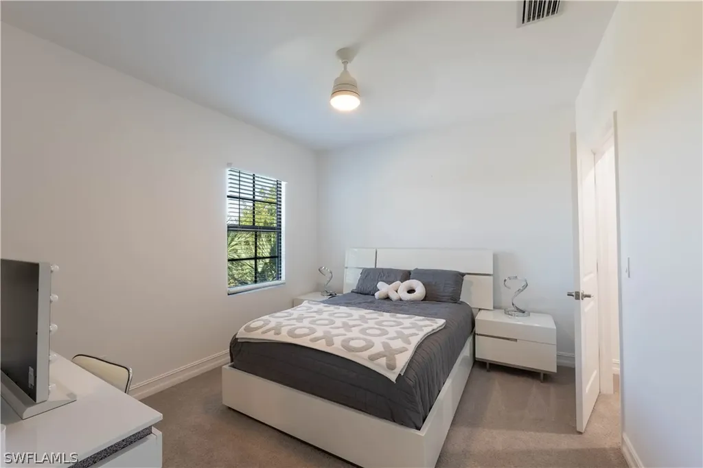 7510 Rockefeller Drive Naples FL 34119