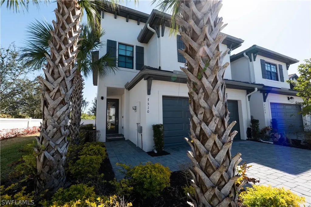 7510 Rockefeller Drive Naples FL 34119