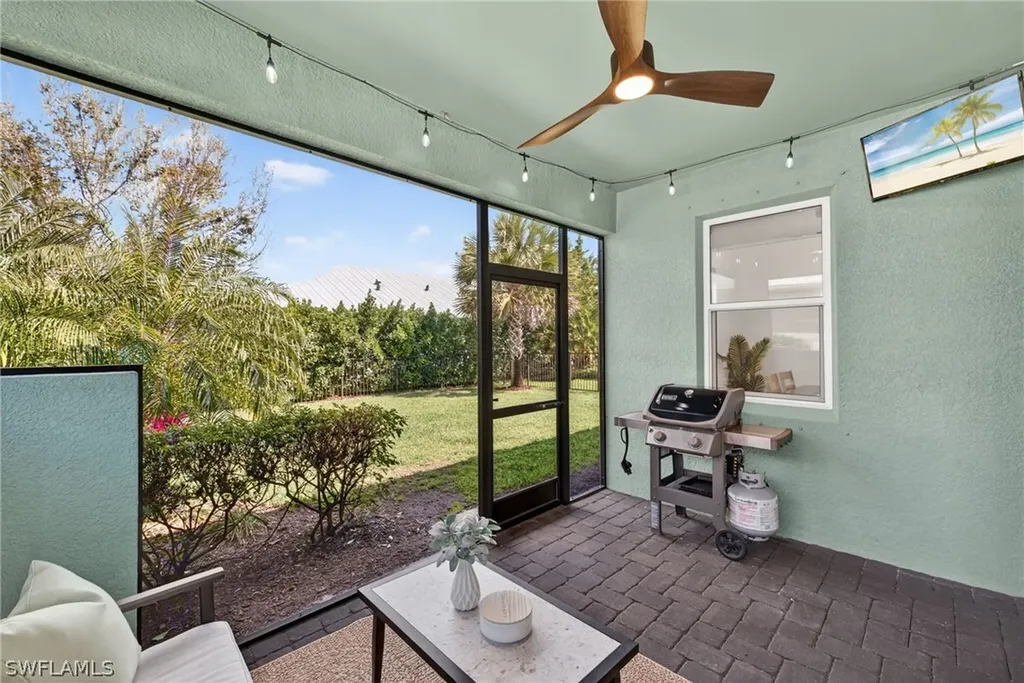14520 Topsail Drive Naples FL 34114