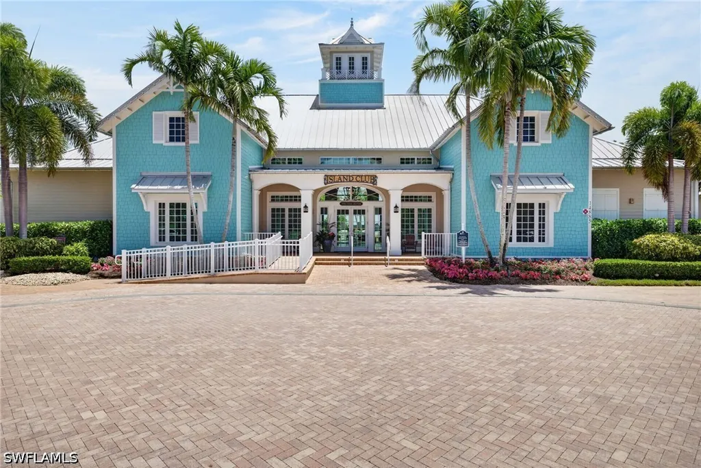 14520 Topsail Drive Naples FL 34114