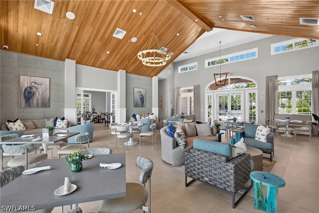 14520 Topsail Drive Naples FL 34114
