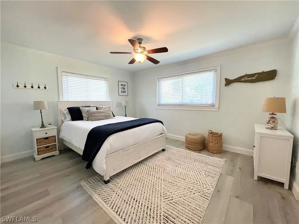 905 13th Street N Naples FL 34102