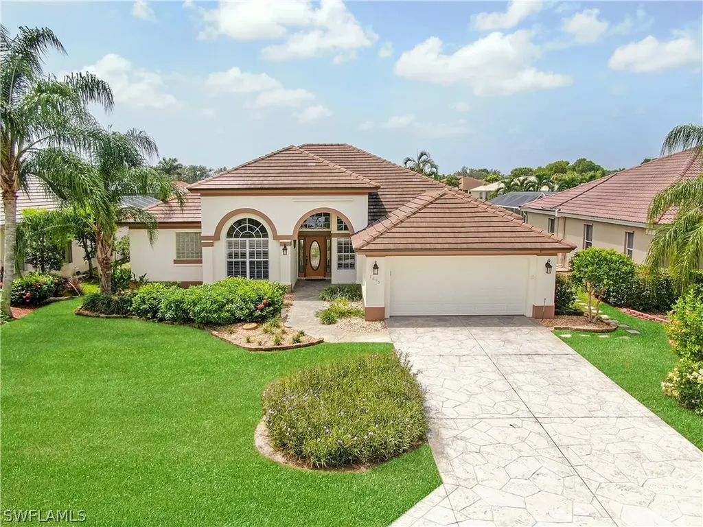 7699 Groves Road Naples FL 34109