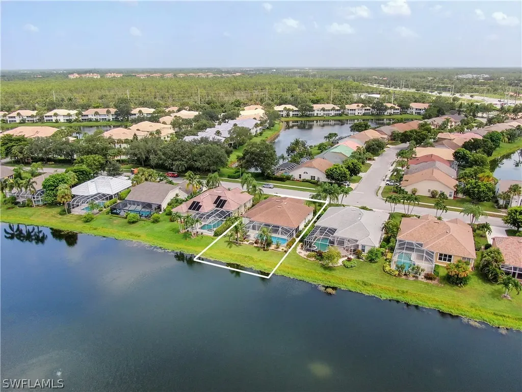 7699 Groves Road Naples FL 34109