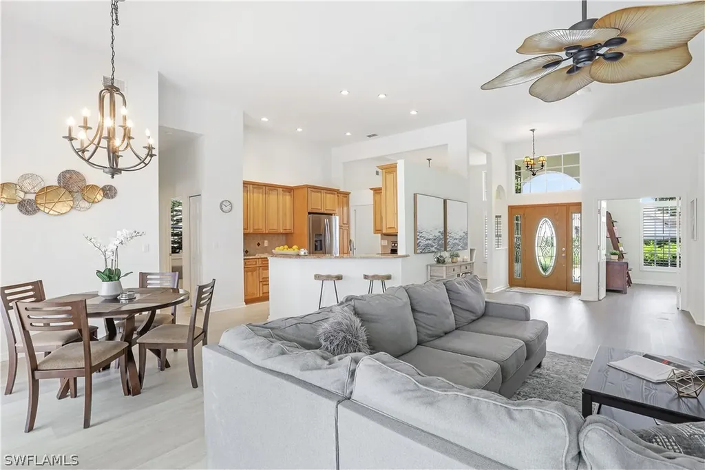 7699 Groves Road Naples FL 34109