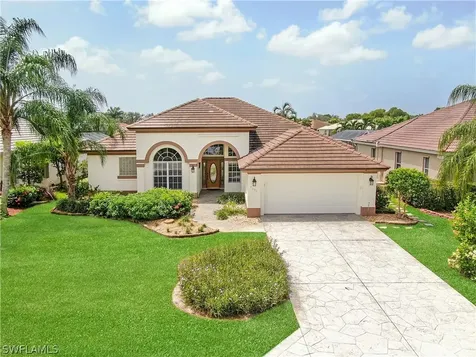 7699 Groves Road Naples FL 34109