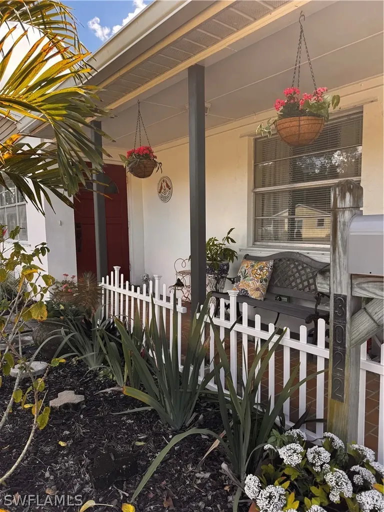 3022 Poinciana Drive Naples FL 34105