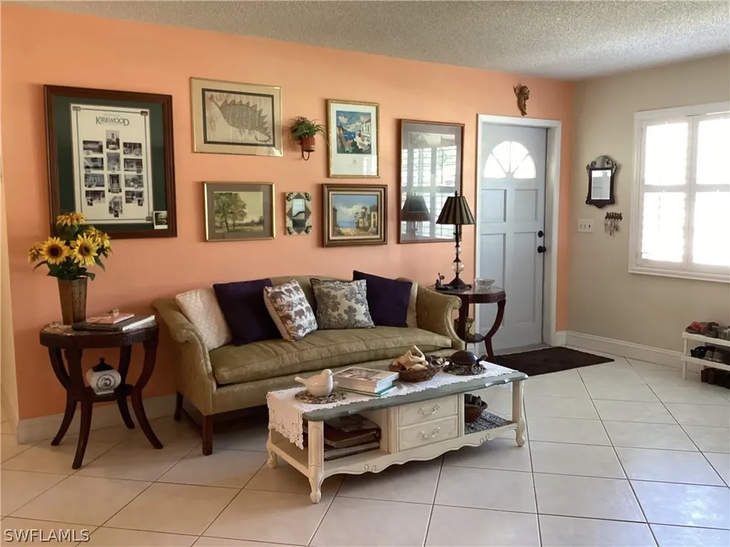 3022 Poinciana Drive Naples FL 34105