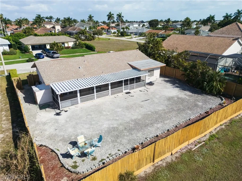 188 Gulfstream Street Marco Island FL 34145