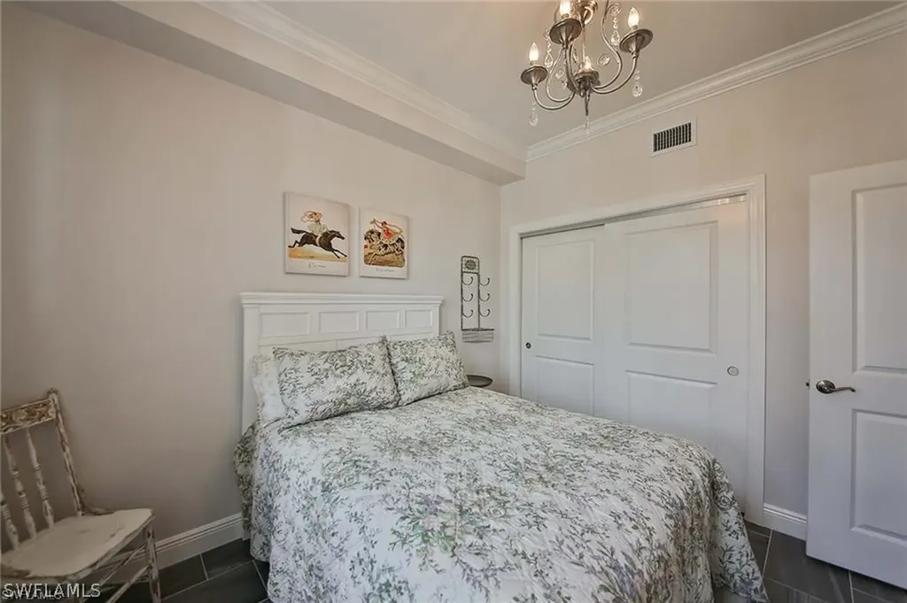15145 Palmer Lake Circle Naples FL 34109