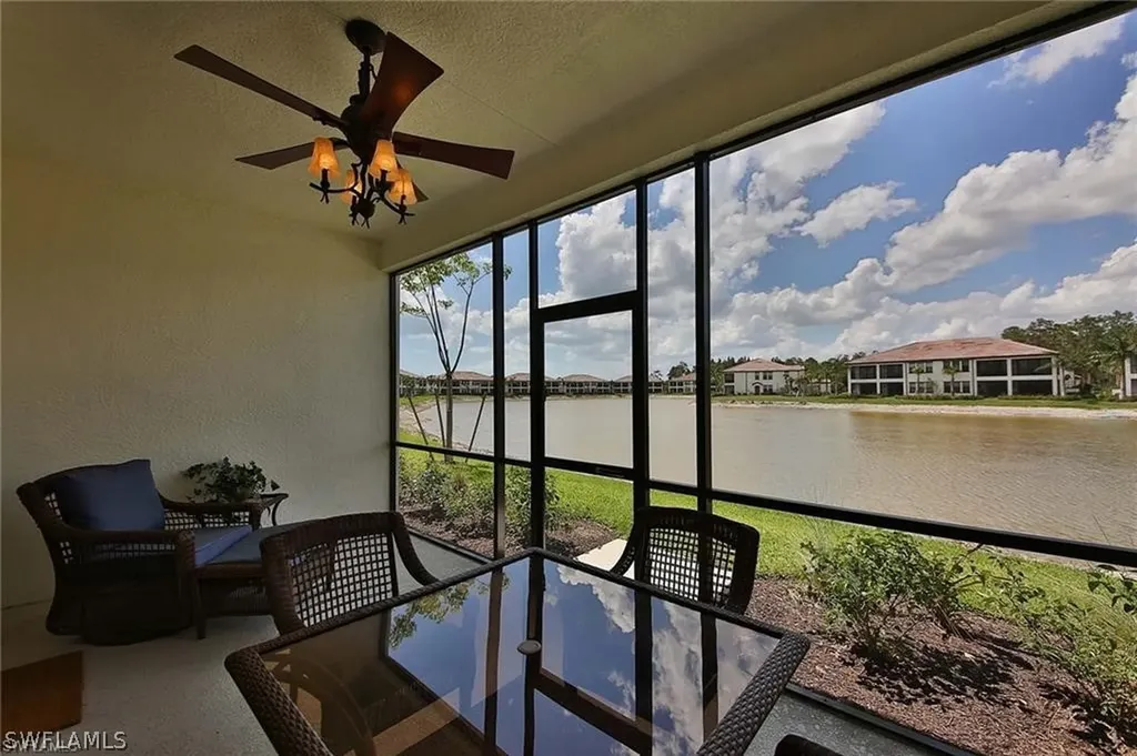 15145 Palmer Lake Circle Naples FL 34109