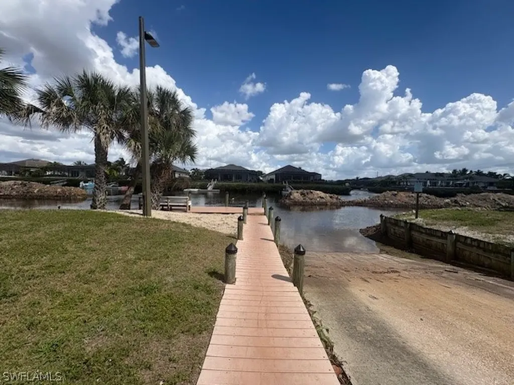 6101 Lake Front Drive Fort Myers FL 33908