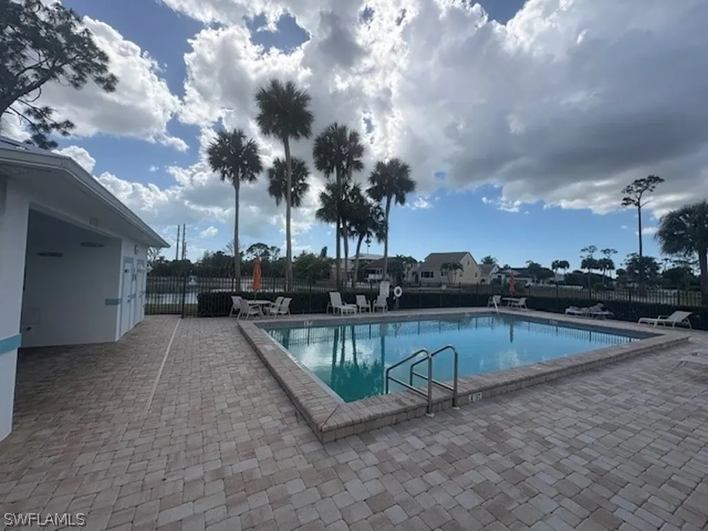 6101 Lake Front Drive Fort Myers FL 33908