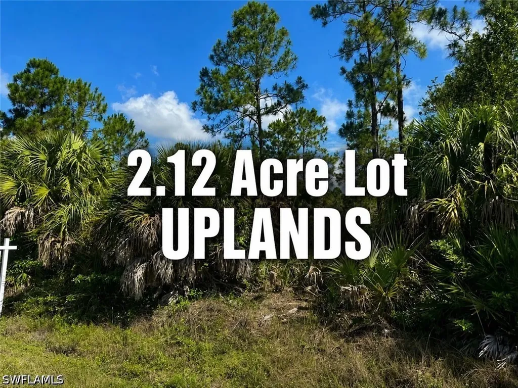 2641 10th Avenue NE Naples FL 34120