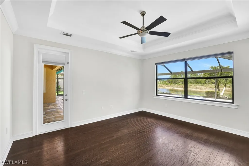 1621 Songbird Court Naples FL 34120