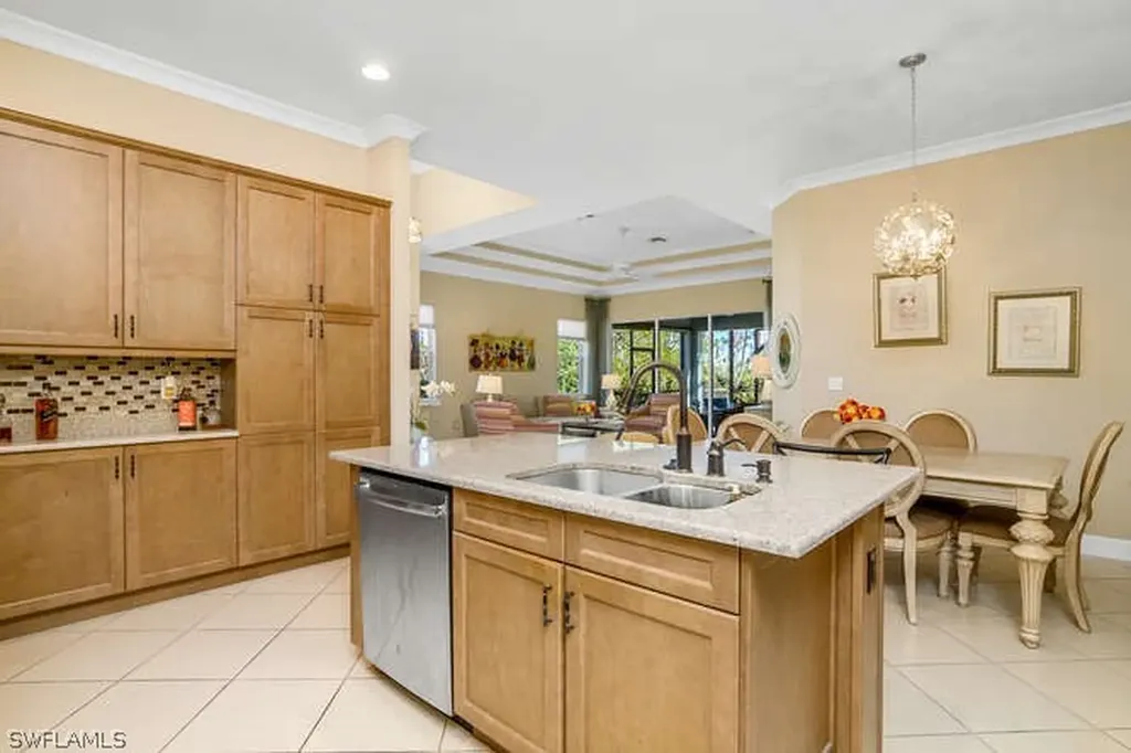 7003 Dominica Drive Naples FL 34113