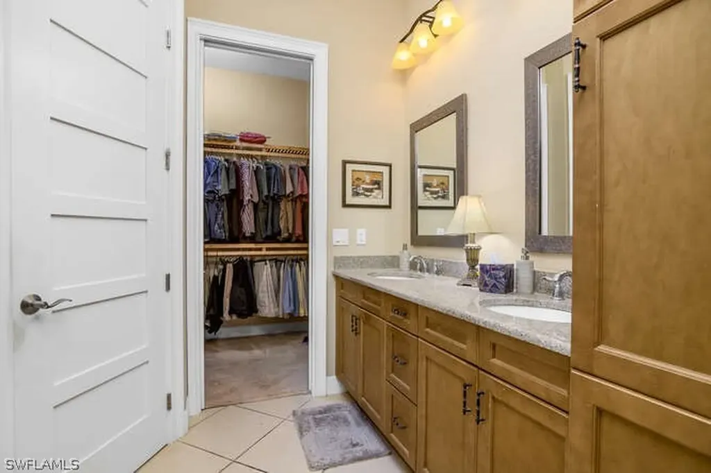 7003 Dominica Drive Naples FL 34113