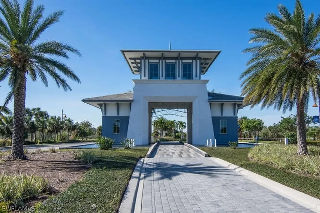 7003 Dominica Drive Naples FL 34113