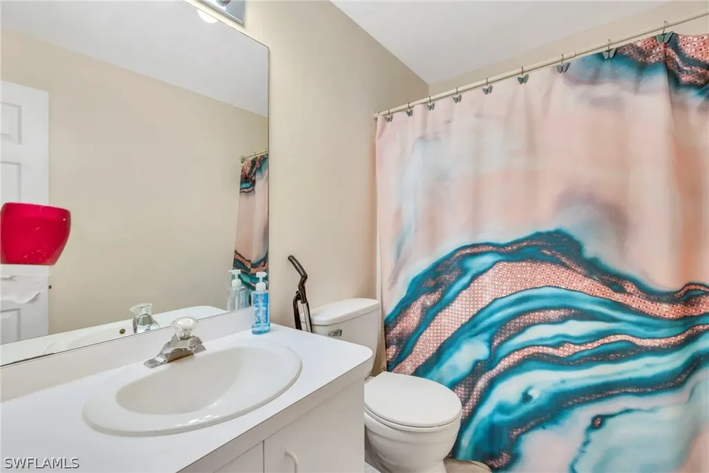 885 47th Avenue NE Naples FL 34120