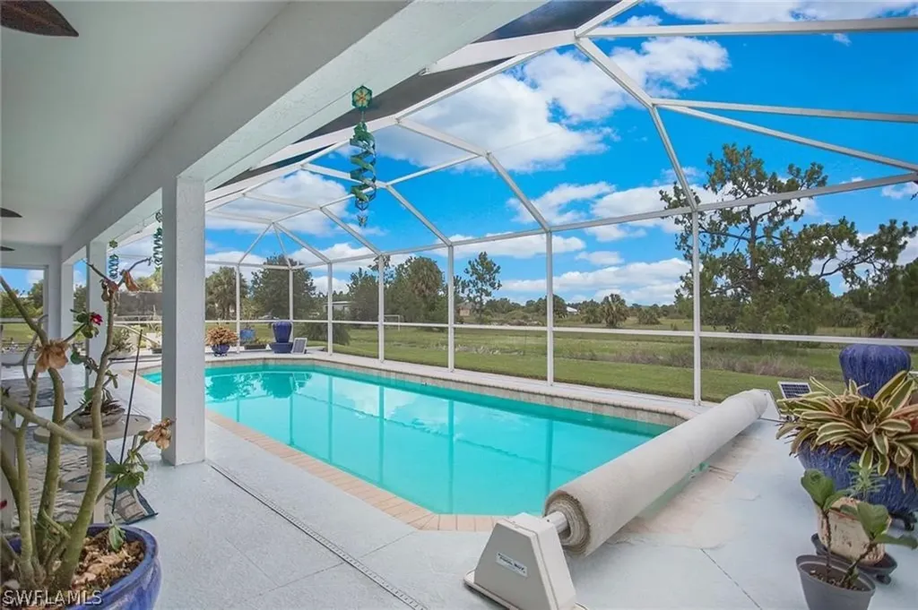 885 47th Avenue NE Naples FL 34120