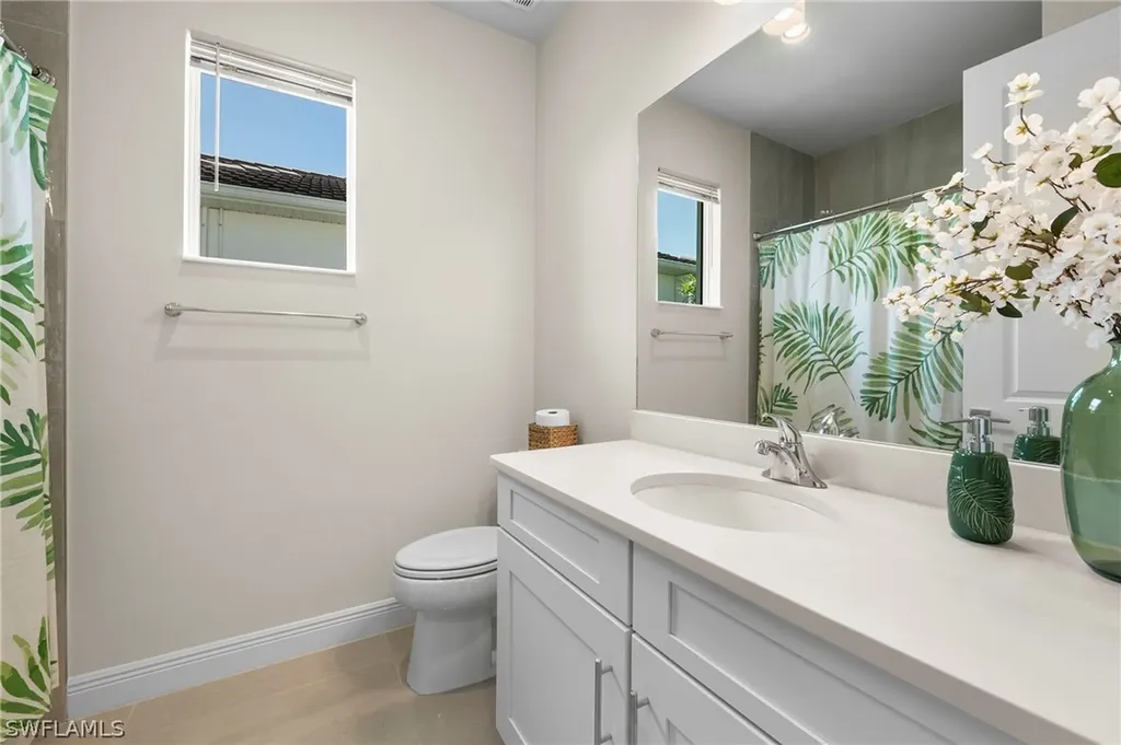 8897 Redonda Drive Naples FL 34114