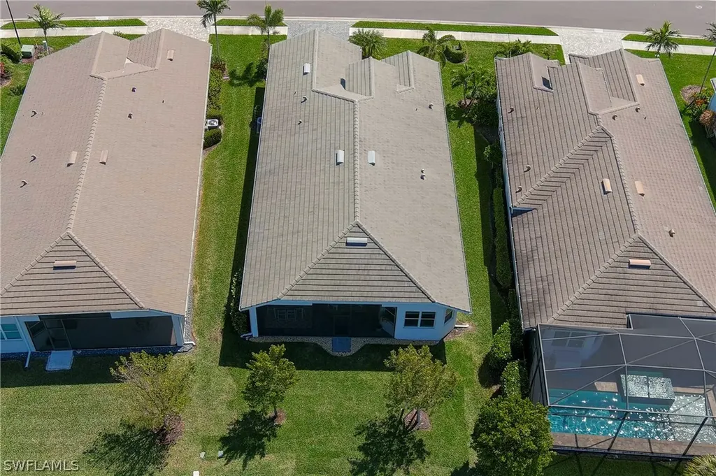 8897 Redonda Drive Naples FL 34114