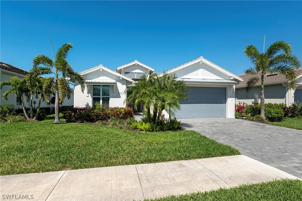 8897 Redonda Drive Naples FL 34114