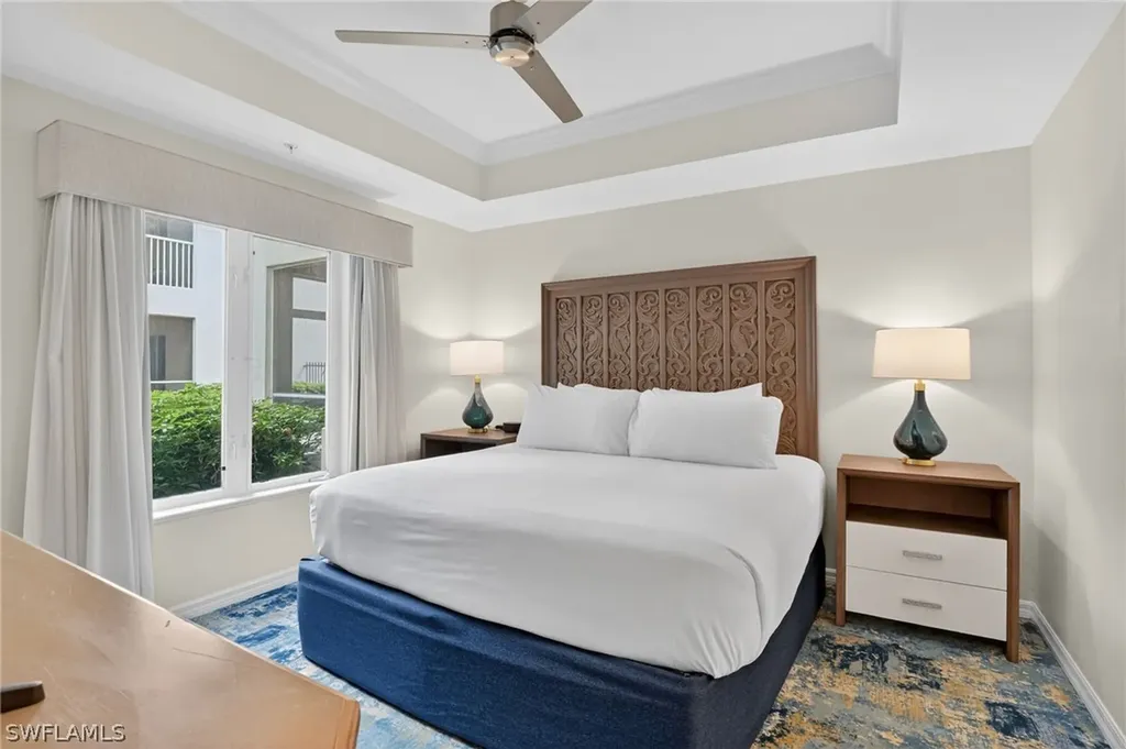 221 9th Street S Naples FL 34102