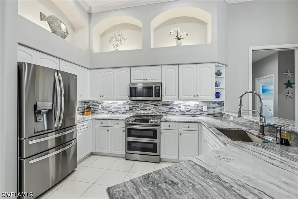 798 Sea Court Marco Island FL 34145