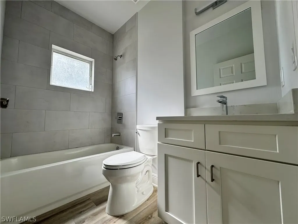 3235 Cypress Glen Way Naples FL 34109