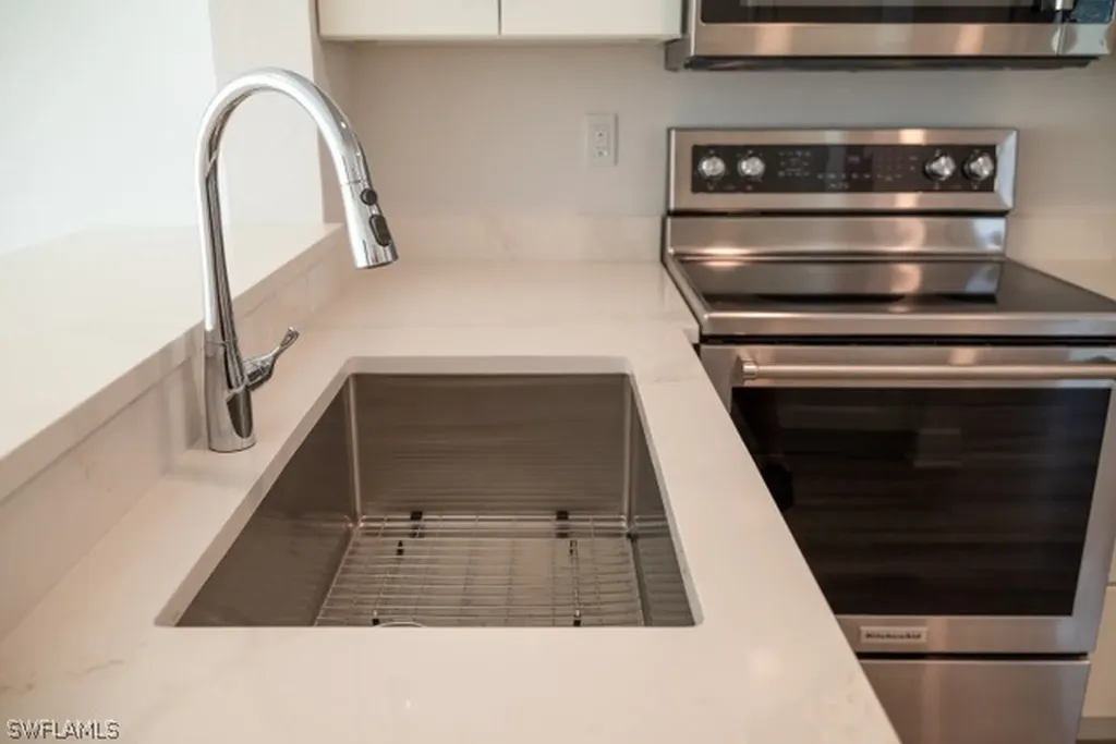 3235 Cypress Glen Way Naples FL 34109