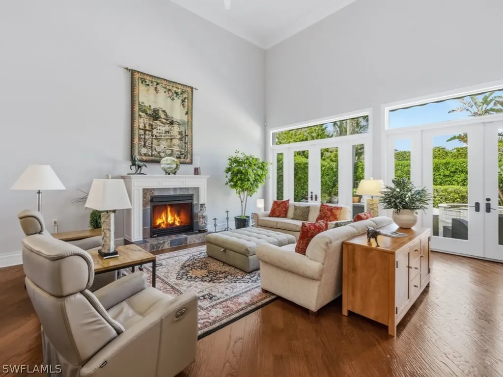 775 Broad Court N Naples FL 34102
