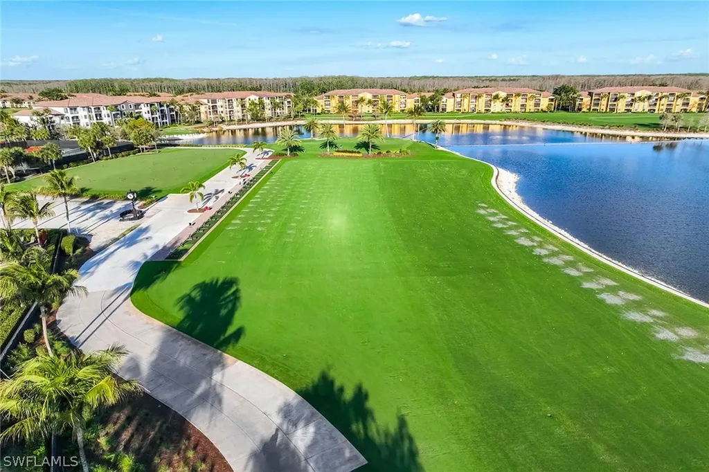 28051 Cookstown Court Bonita Springs FL 34135