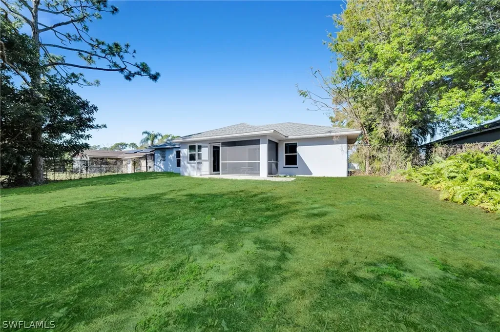 18249 Linden Road Fort Myers FL 33967