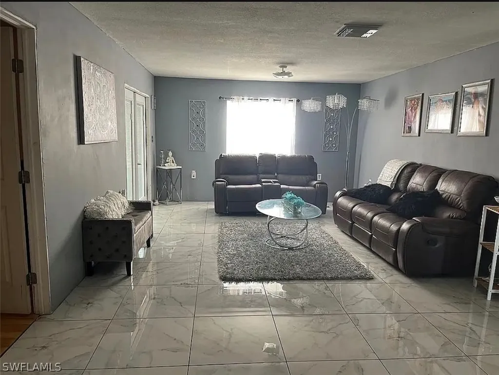 425 N Lindero Street Clewiston FL 33440